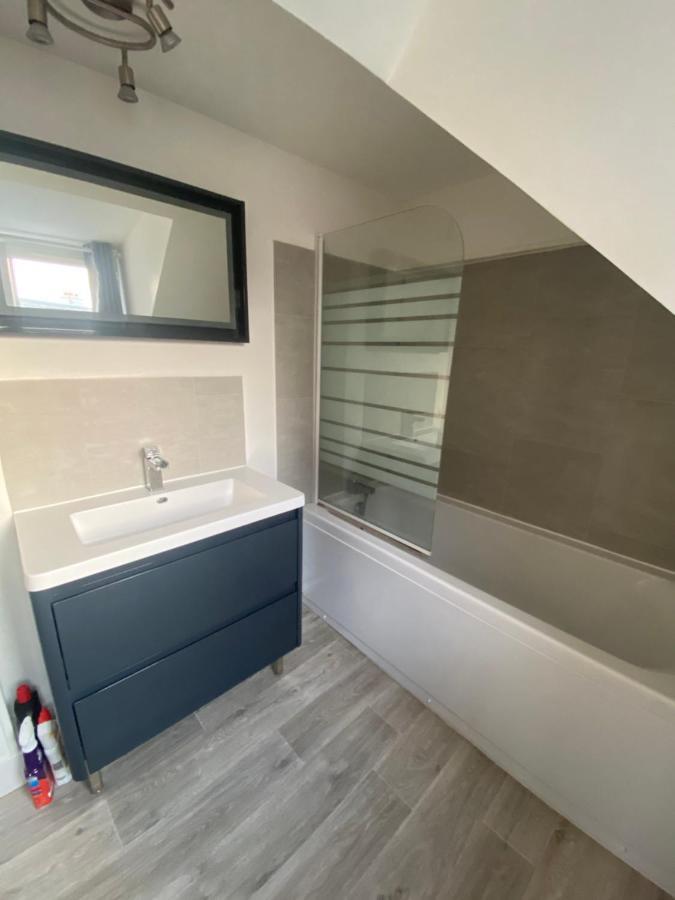Le Stud' Joli Appartement Lumineux En Plein Centre Ville แชร์บูร์ก อ็อง กงต็องแต็ง ภายนอก รูปภาพ
