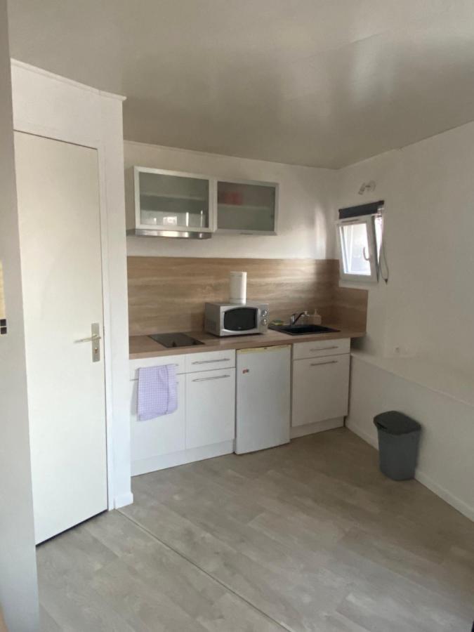 Le Stud' Joli Appartement Lumineux En Plein Centre Ville แชร์บูร์ก อ็อง กงต็องแต็ง ภายนอก รูปภาพ