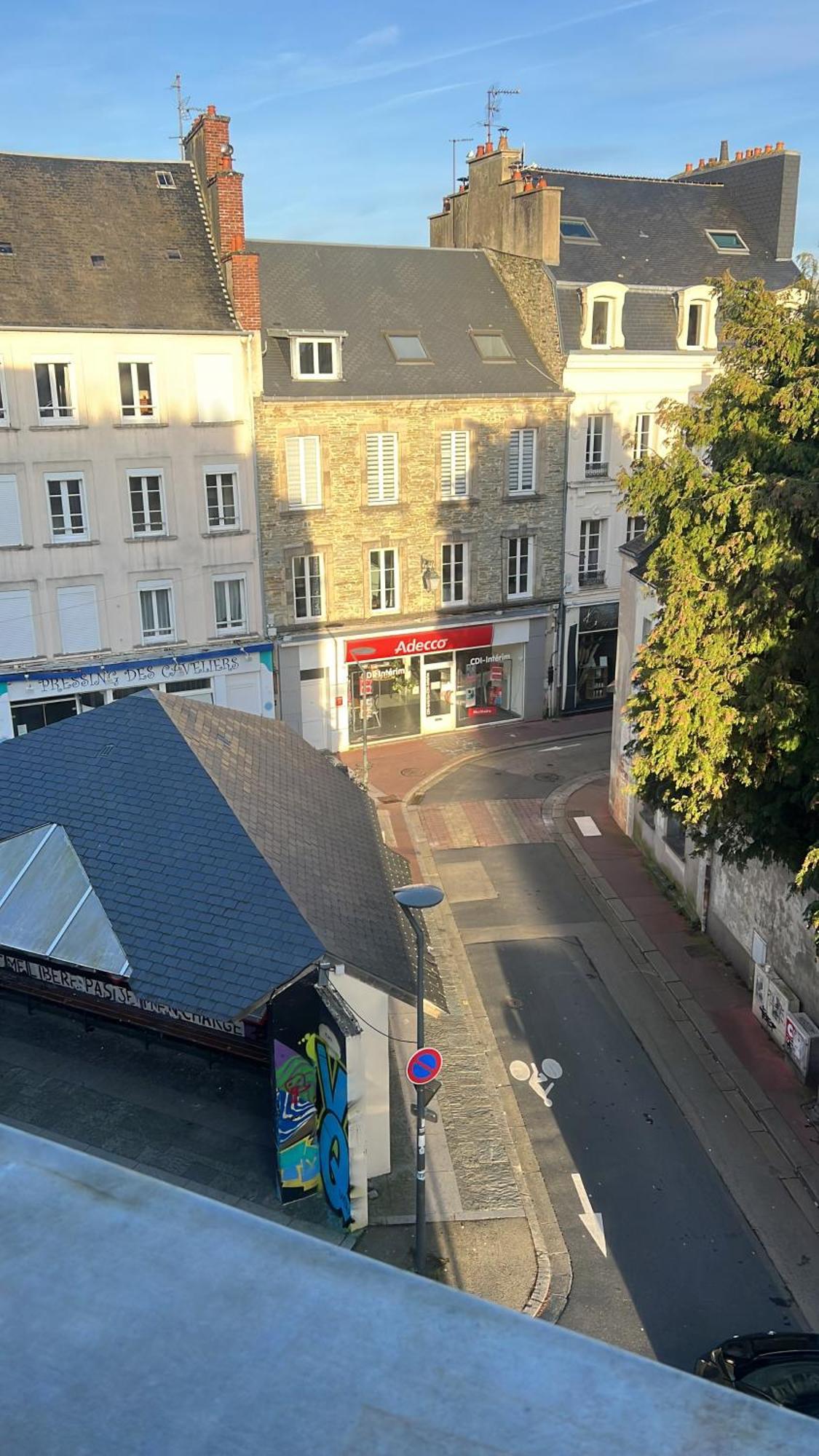 Le Stud' Joli Appartement Lumineux En Plein Centre Ville แชร์บูร์ก อ็อง กงต็องแต็ง ภายนอก รูปภาพ