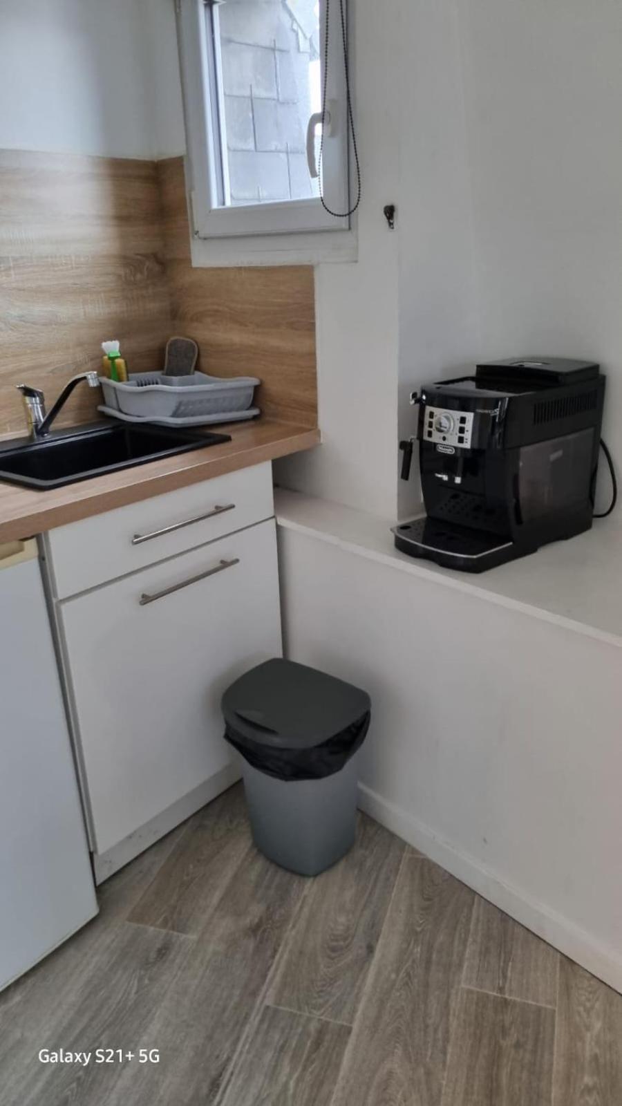 Le Stud' Joli Appartement Lumineux En Plein Centre Ville แชร์บูร์ก อ็อง กงต็องแต็ง ภายนอก รูปภาพ